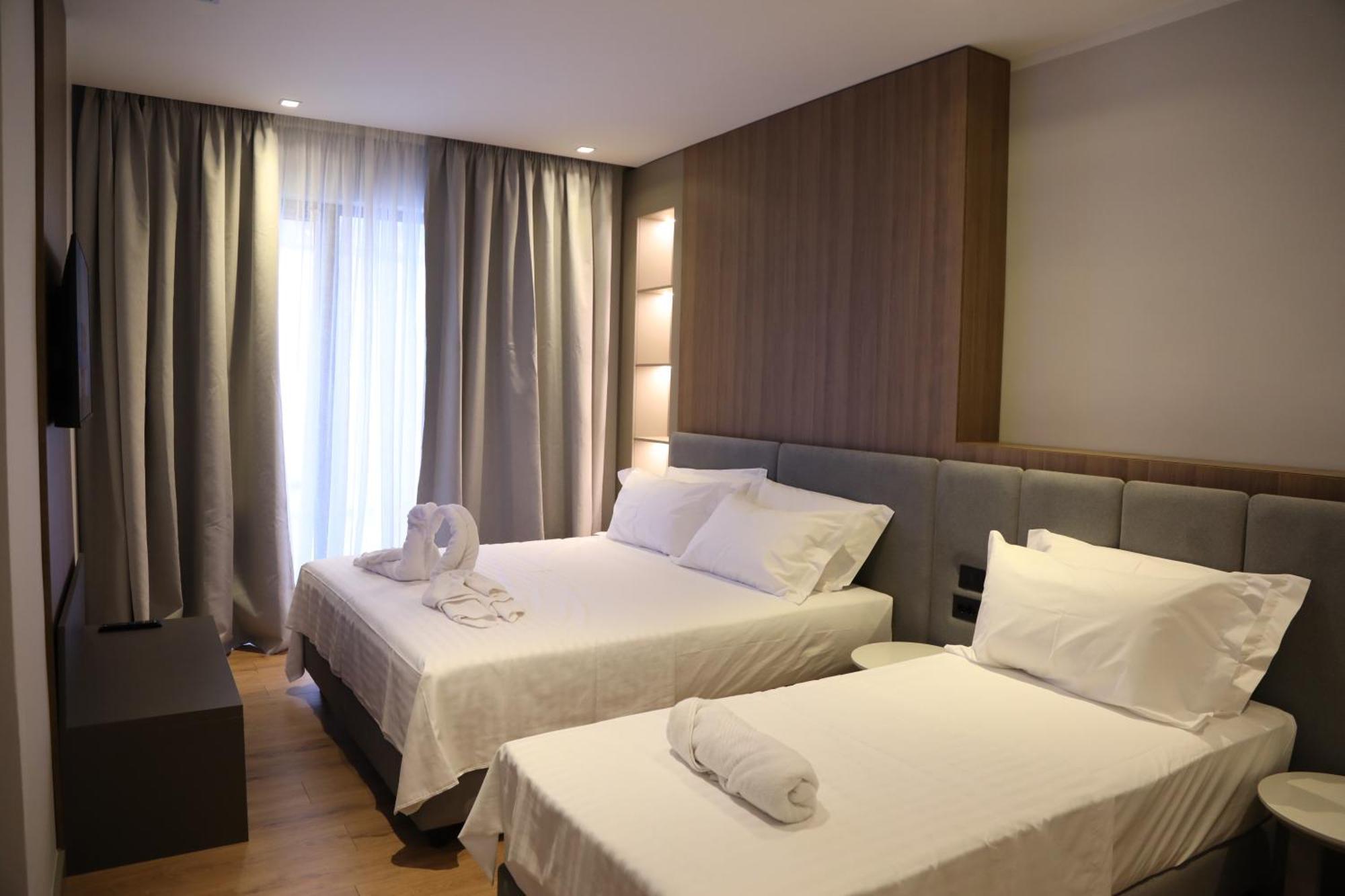 Kruja Luxury Suites Pokoj fotografie